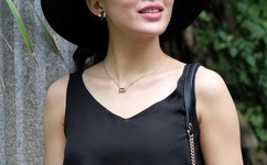 小东西是不是好几天没弄你了作文